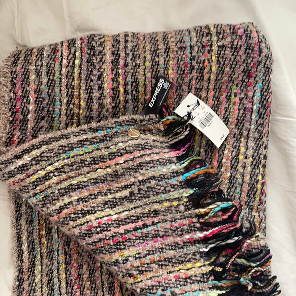 NWT Express blanket scarf